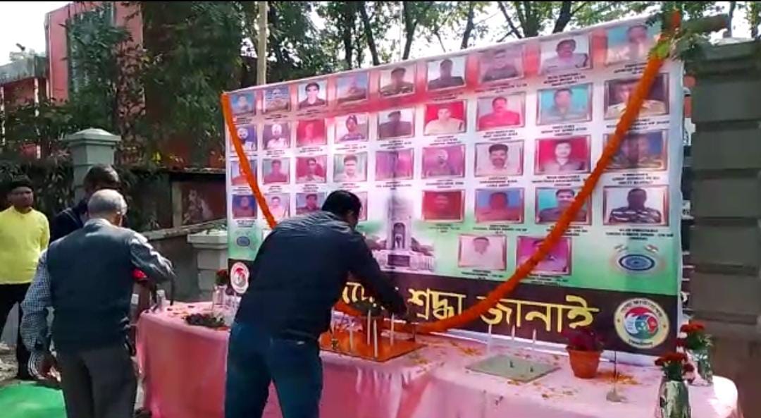 In Coochbehar tributes were paid to 40 martyred jawans of Pulwama