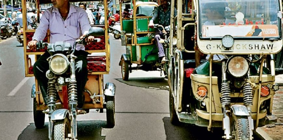 E-rickshaw rental theft in Siliguri