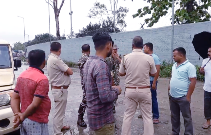 Shocking incident in siliguri: One person died in a dispute between two groups near NJP IOC gate