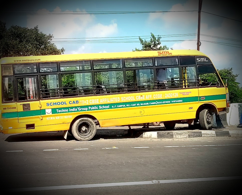 School bus accident in Siliguri, children narrowly escape serious injury