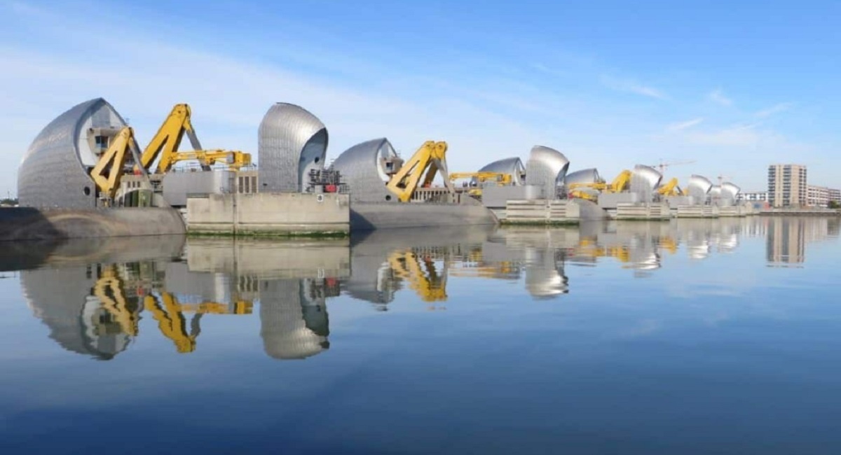 London Builds Mega Barriers as Climate Crisis Intensifies