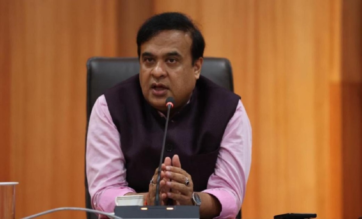 Due to the landslide and flood emergencies, the chief minister of Assam provides assistance to Sikkim and Bengal