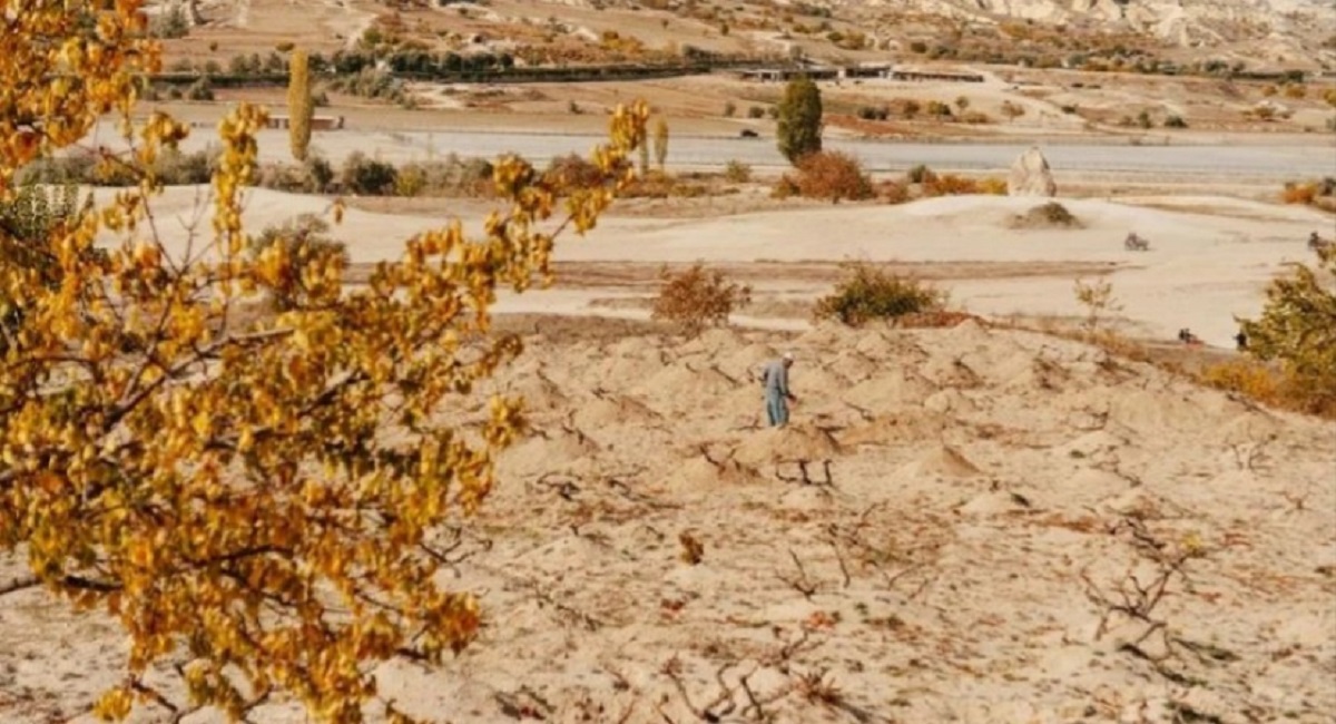 Iran Faces Acute Water Crisis, Risking Tehran Evacuation